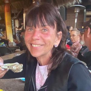 Meet your Posher, Christie